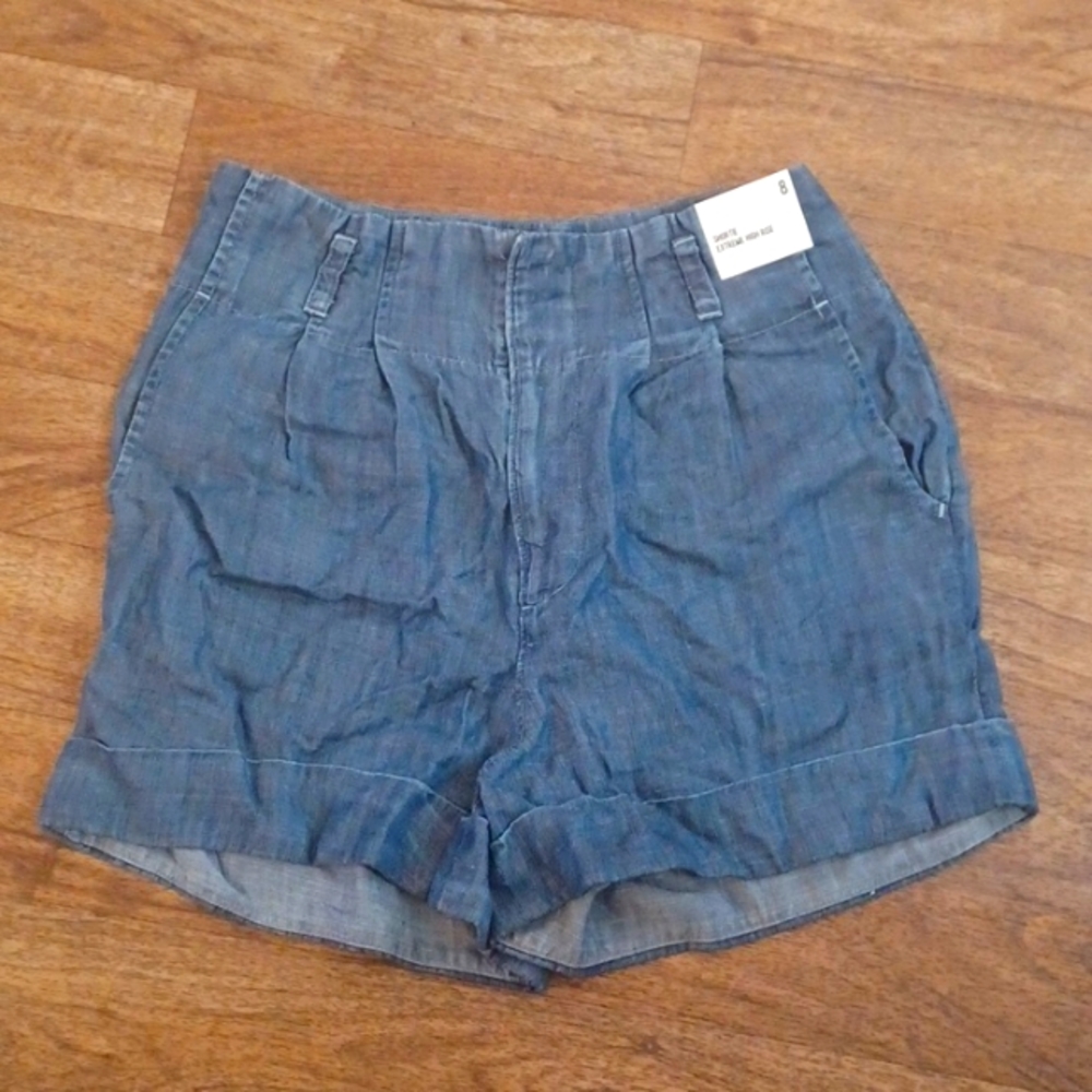 New with tags! Express shortie extreme high rise size 8